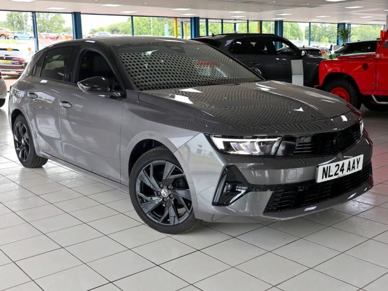 VAUXHALL ASTRA