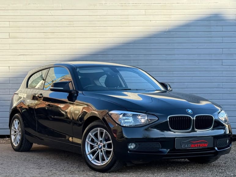BMW 1 SERIES