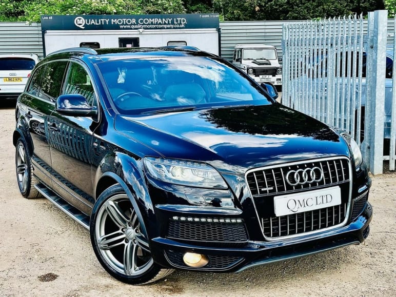AUDI Q7