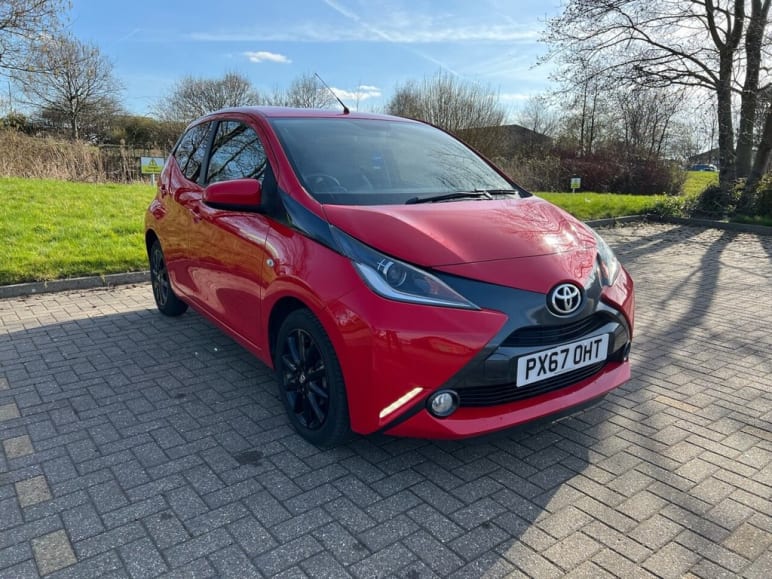 TOYOTA AYGO