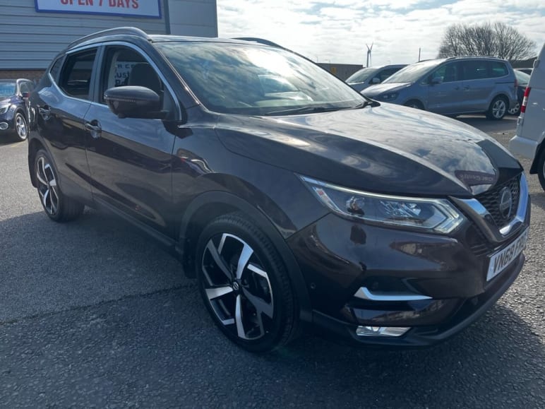 NISSAN QASHQAI