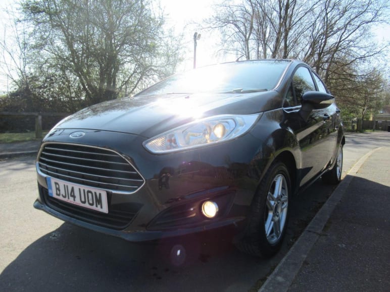 FORD FIESTA