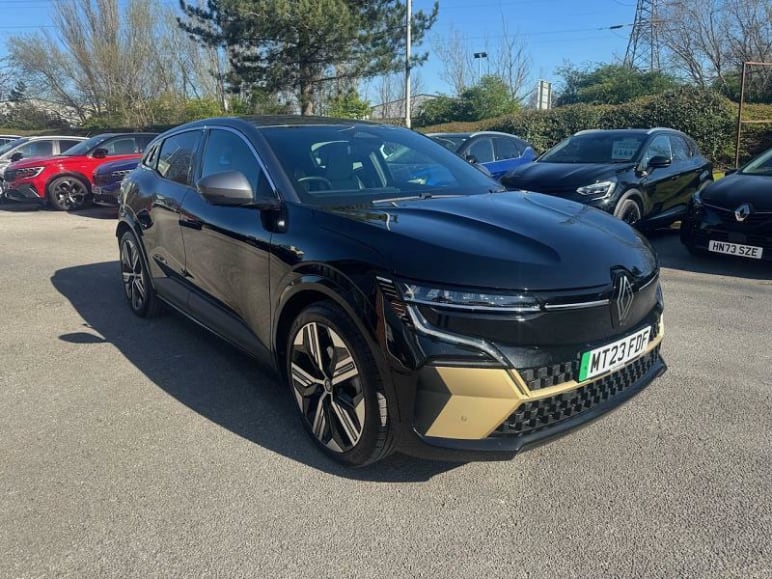 RENAULT MEGANE E-TECH