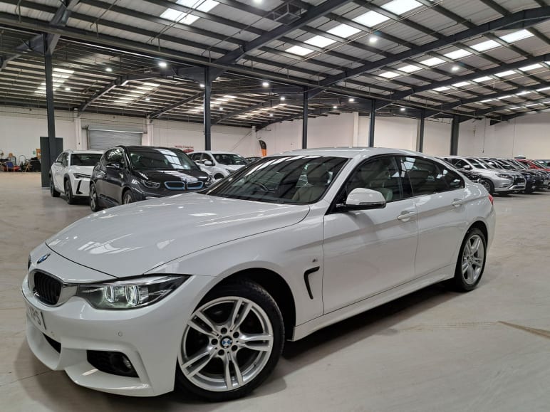 BMW 4 SERIES