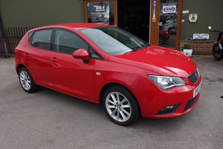 SEAT IBIZA