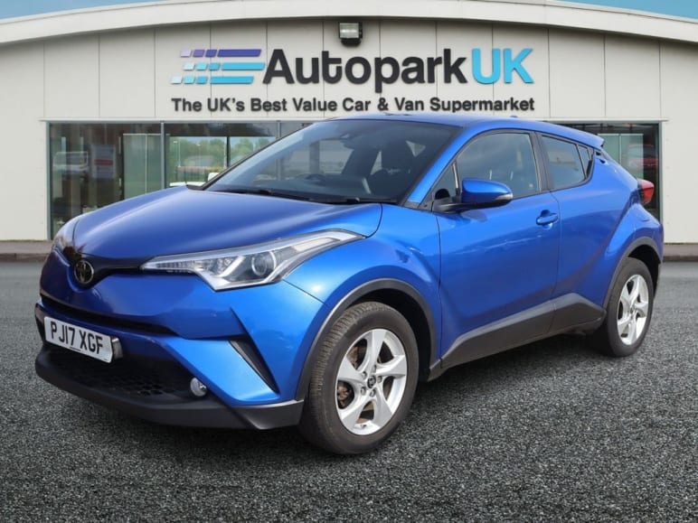 TOYOTA C-HR