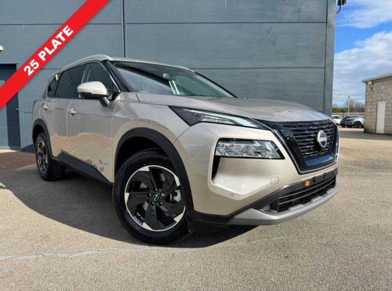 Nissan X-TRAIL