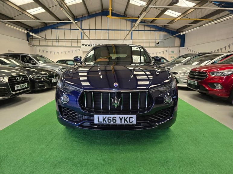 MASERATI LEVANTE