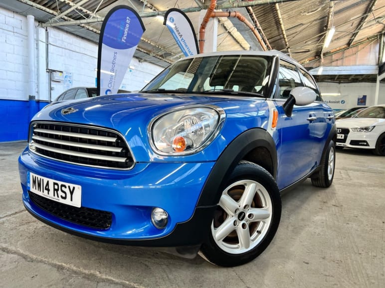 MINI COUNTRYMAN