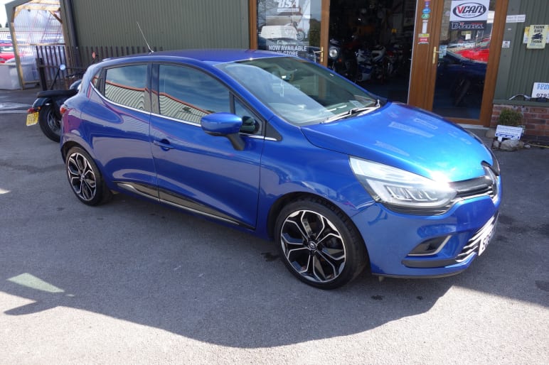 RENAULT CLIO