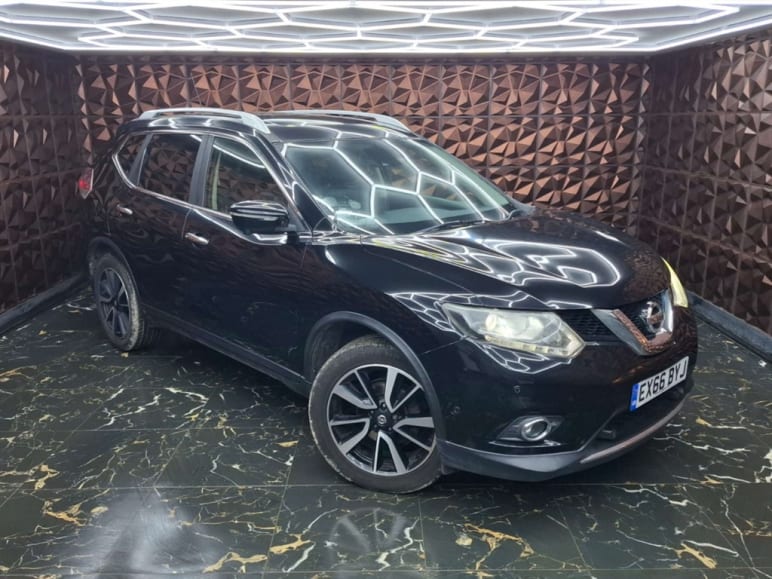 NISSAN X-TRAIL