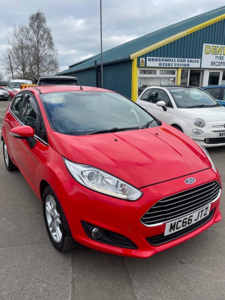FORD FIESTA
