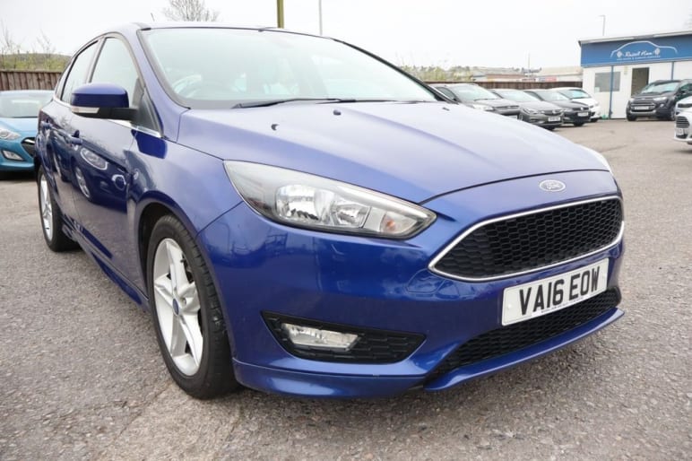 FORD FOCUS