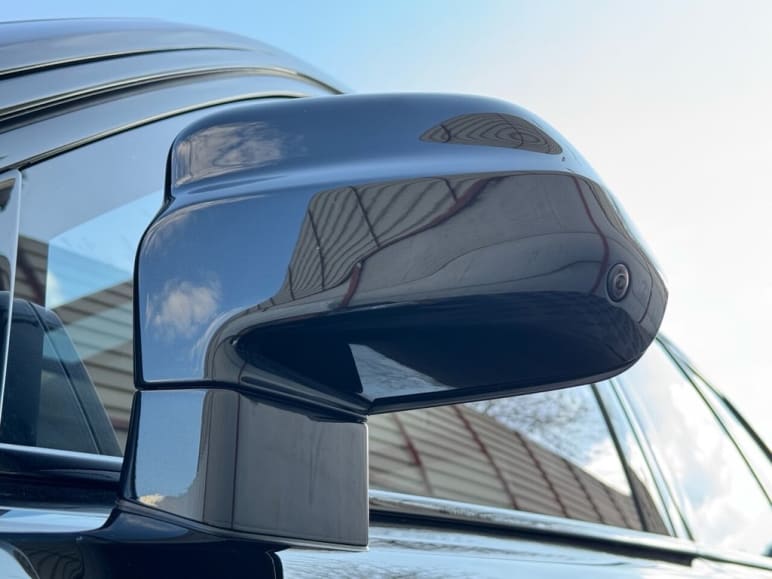 6.75 V12 SUV 5dr Petrol Auto 4WD Euro 6 (563 bhp)