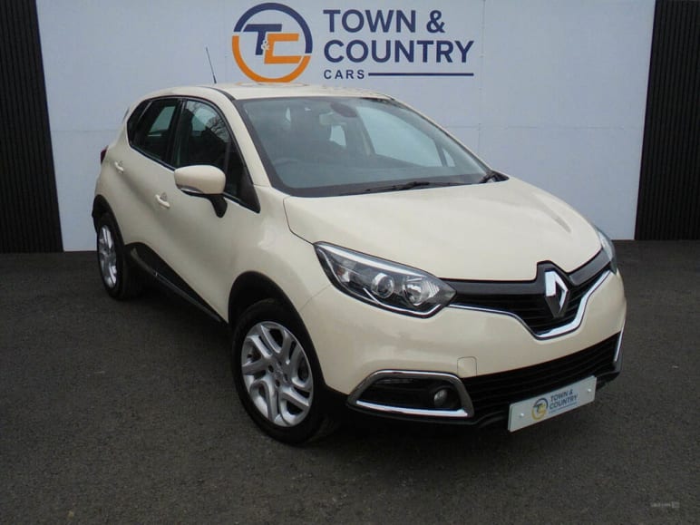 RENAULT CAPTUR