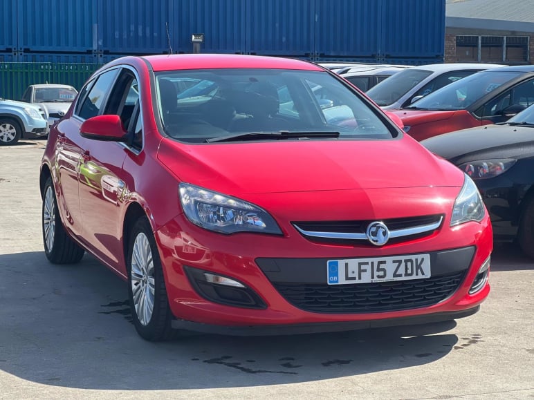 VAUXHALL ASTRA