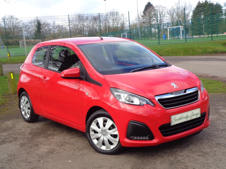PEUGEOT 108
