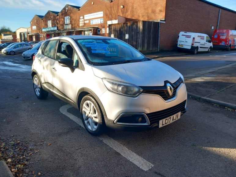 RENAULT CAPTUR