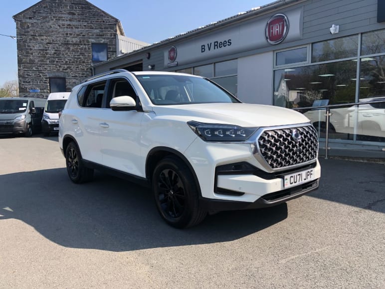 SSANGYONG REXTON