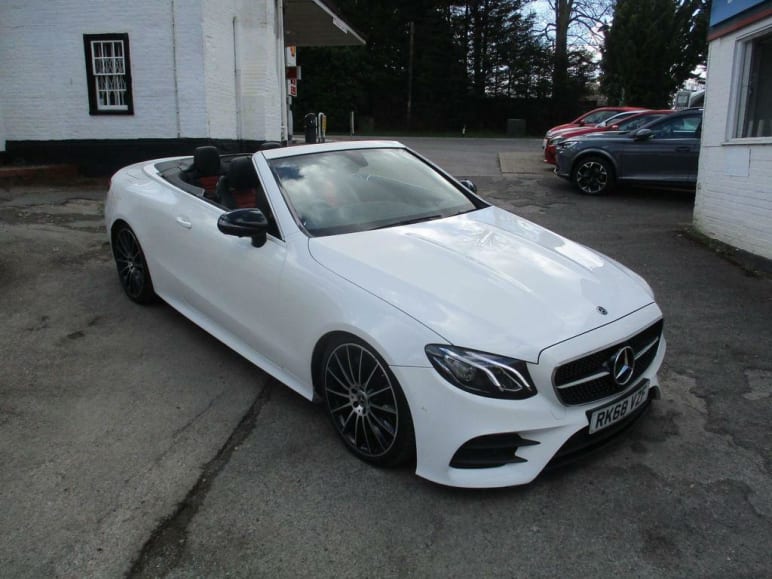 MERCEDES-BENZ E CLASS