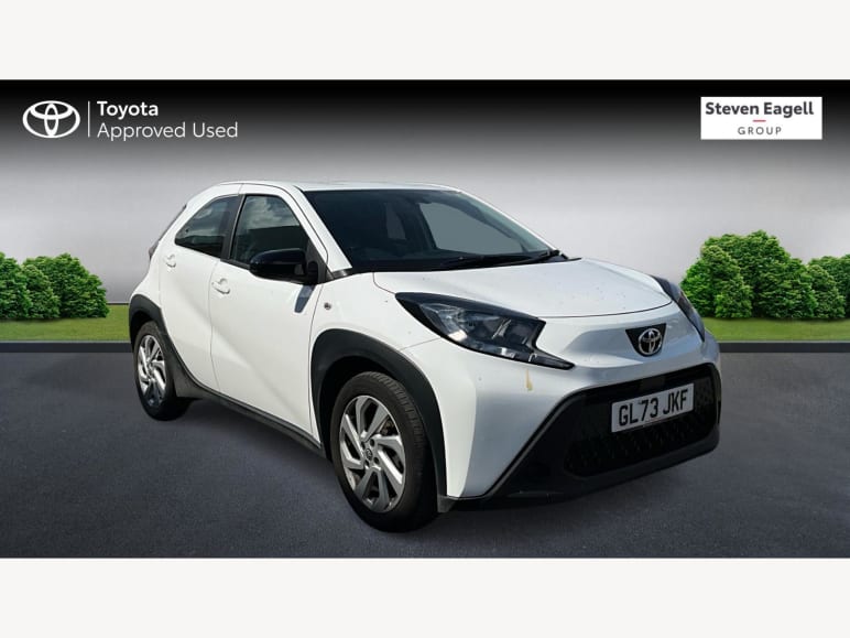 TOYOTA AYGO X