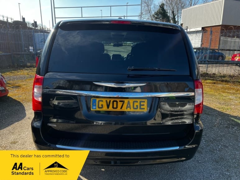 2.8 CRD Limited MPV 5dr Diesel Auto Euro 5 (178 bhp)