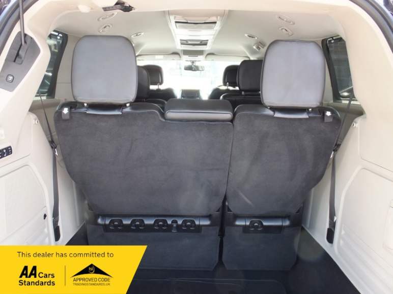 2.8 CRD Limited MPV 5dr Diesel Auto Euro 5 (178 bhp)