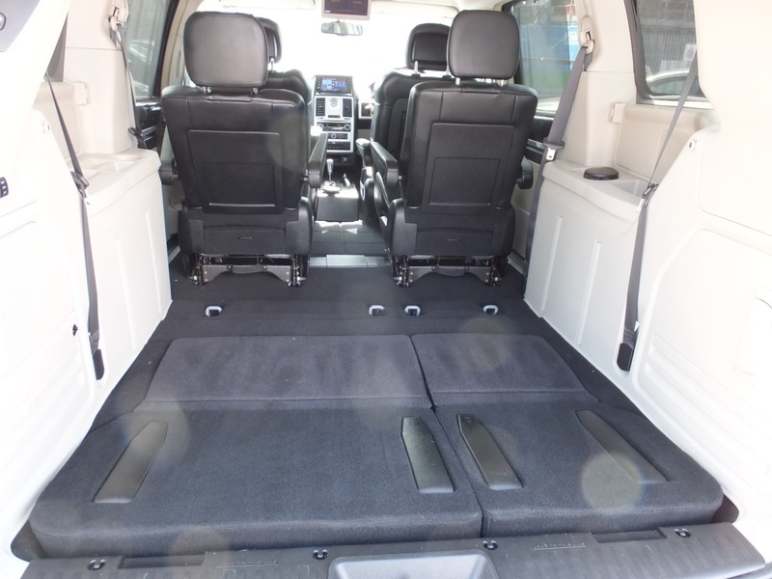 2.8 CRD Limited MPV 5dr Diesel Auto Euro 5 (178 bhp)