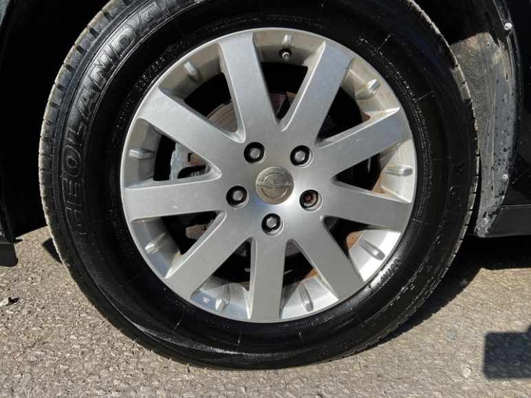 2.8 CRD Limited MPV 5dr Diesel Auto Euro 5 (178 bhp)