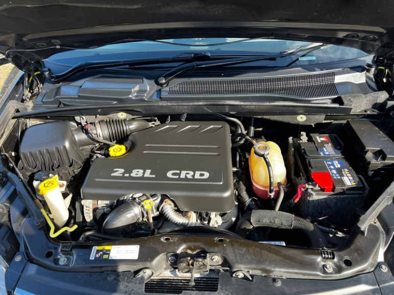 2.8 CRD Limited MPV 5dr Diesel Auto Euro 5 (178 bhp)