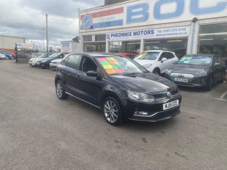 VOLKSWAGEN POLO