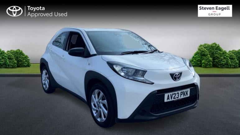 TOYOTA AYGO X