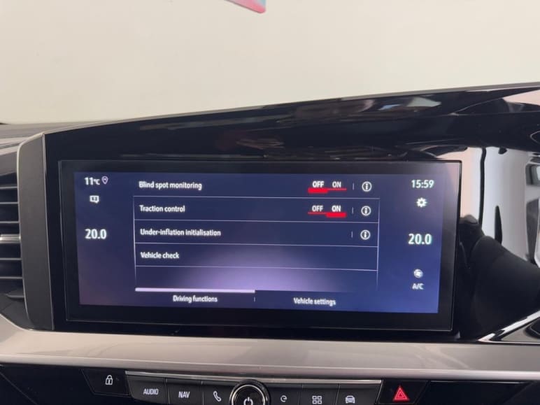 50kWh Ultimate Edition Auto 5dr