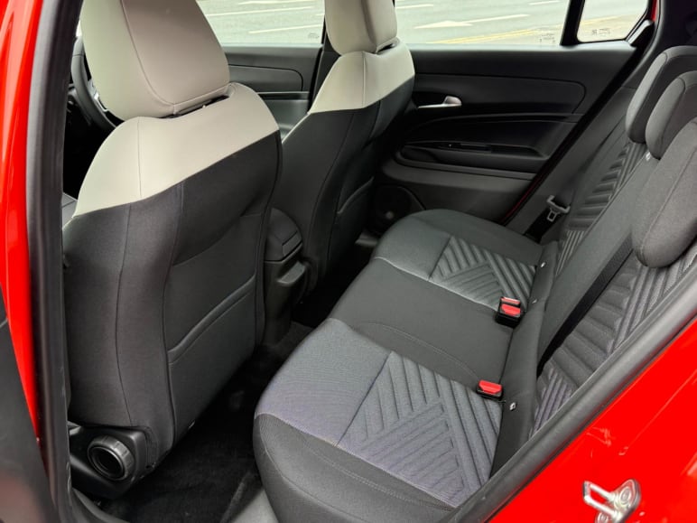 1.2 Hybrid 48V 5dr eDCT-6