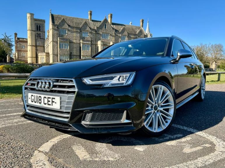 AUDI A4