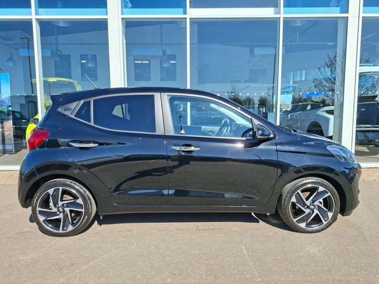 HYUNDAI I10