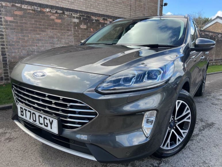 FORD KUGA