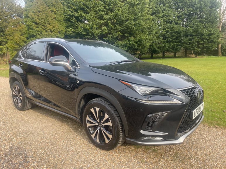 LEXUS NX