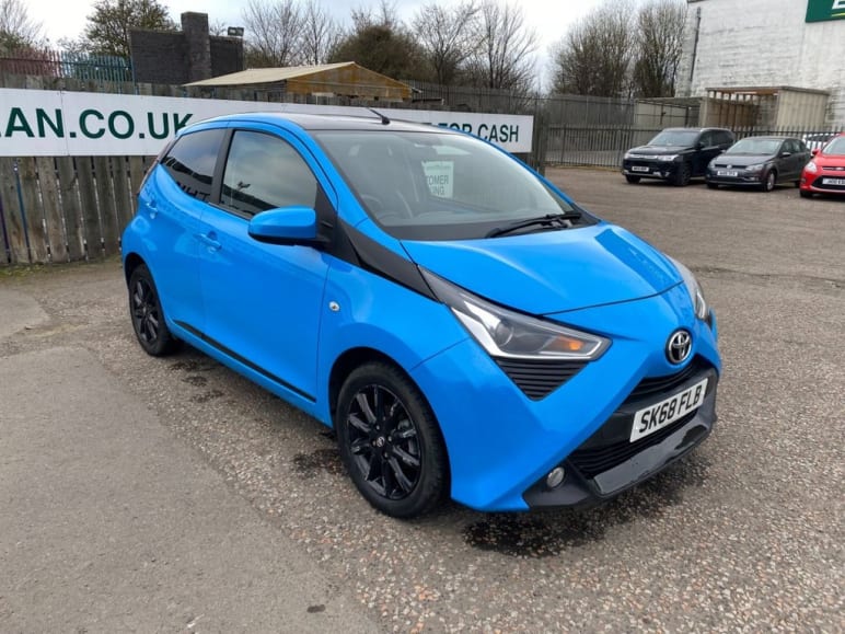 TOYOTA AYGO