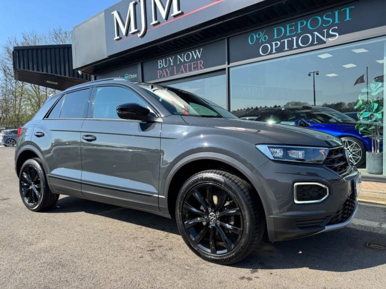 VOLKSWAGEN T-ROC