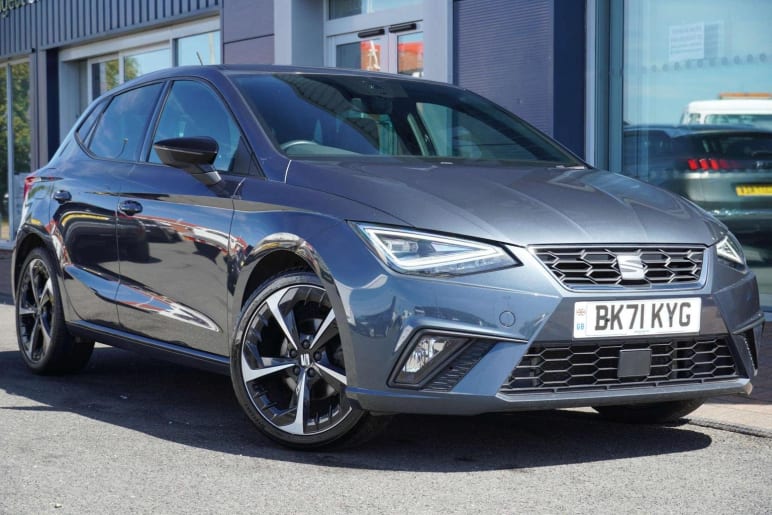 SEAT IBIZA