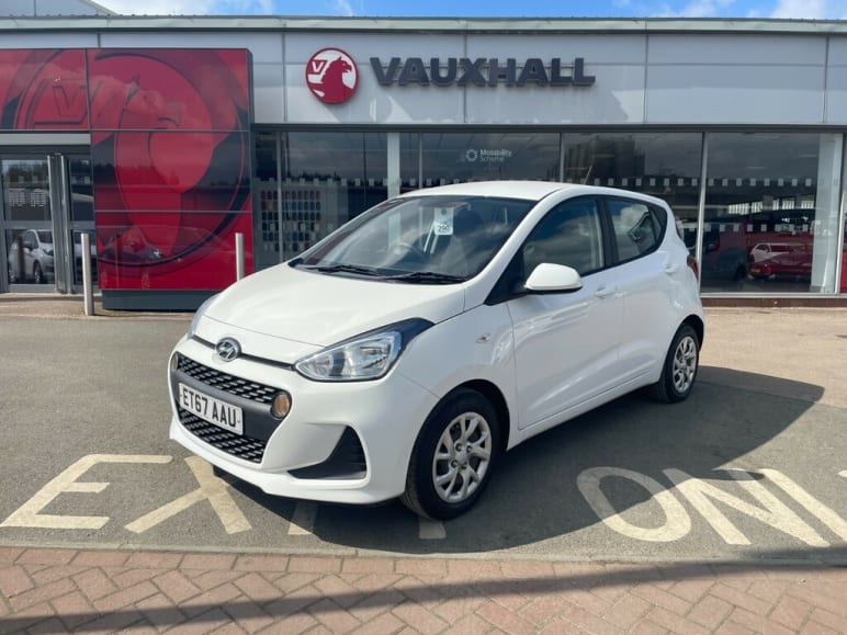HYUNDAI I10