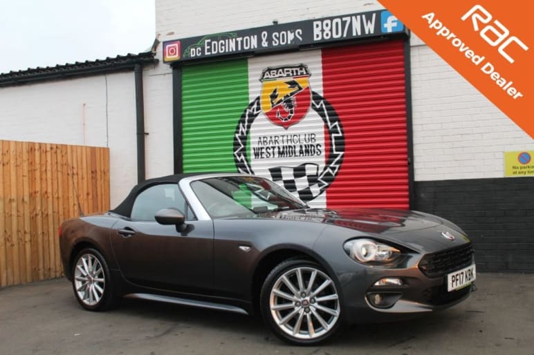 FIAT 124 SPIDER