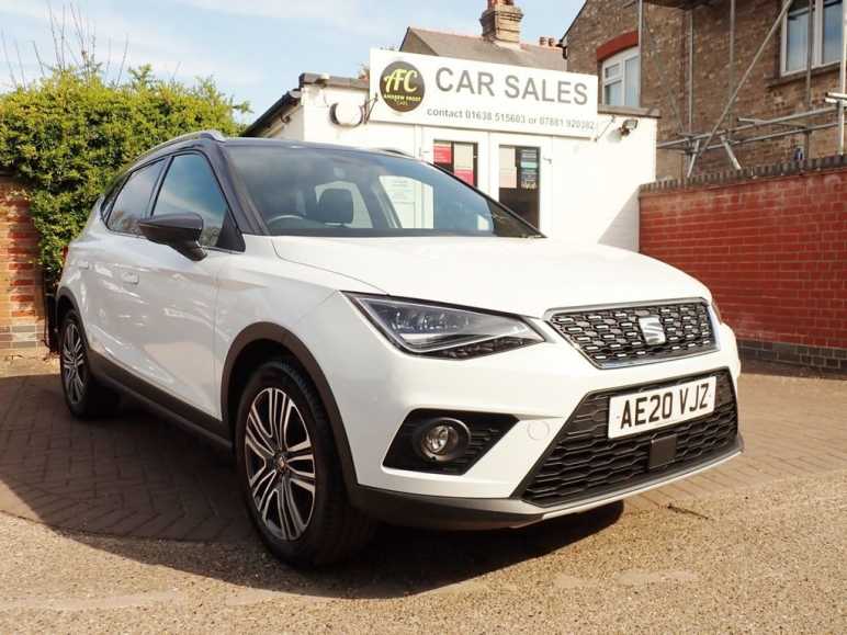 SEAT ARONA