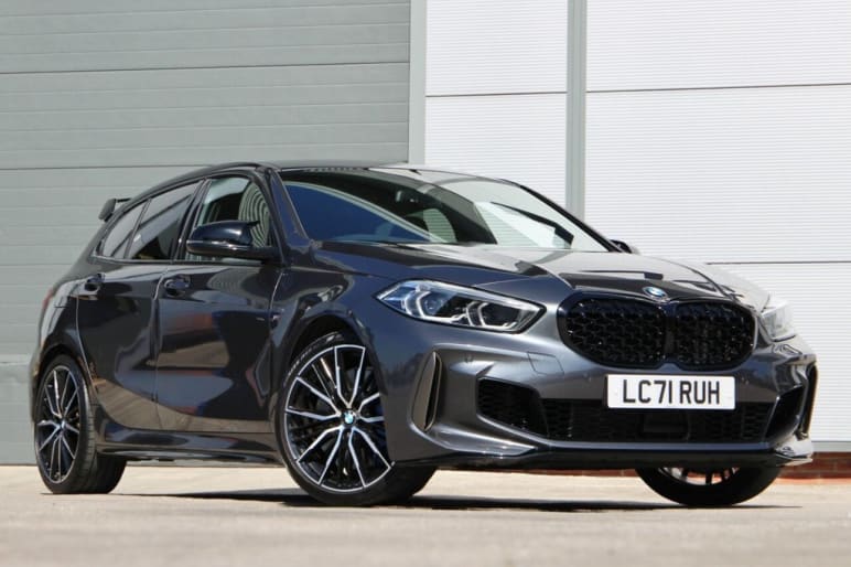 BMW 1 SERIES