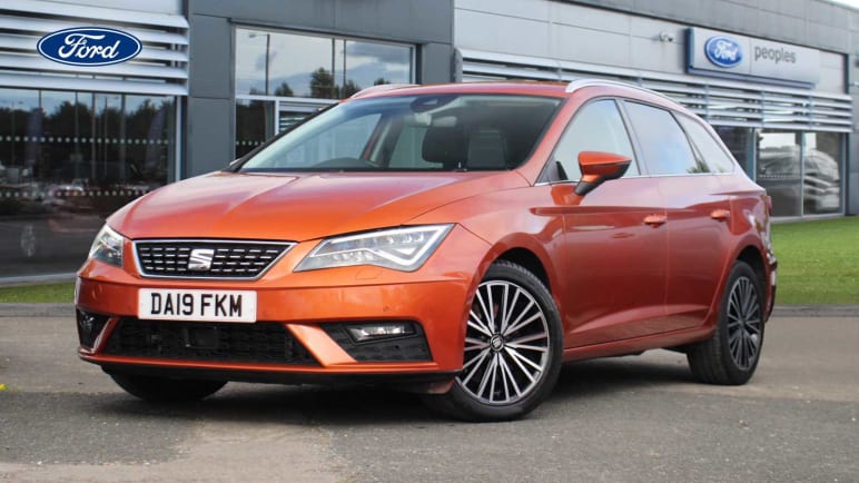 SEAT LEON