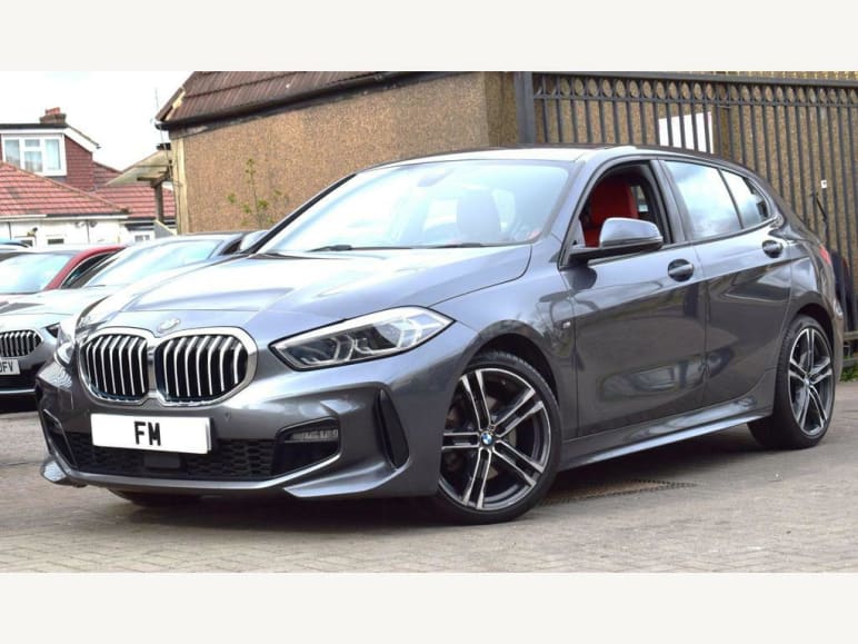 BMW 1 SERIES