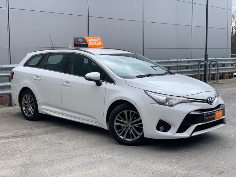 TOYOTA AVENSIS