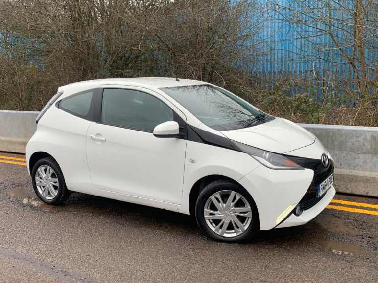 TOYOTA AYGO
