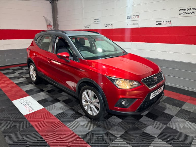 SEAT ARONA